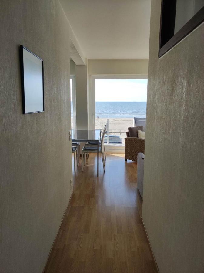 North Sea View Studio With Parking Middelkerke Exteriör bild